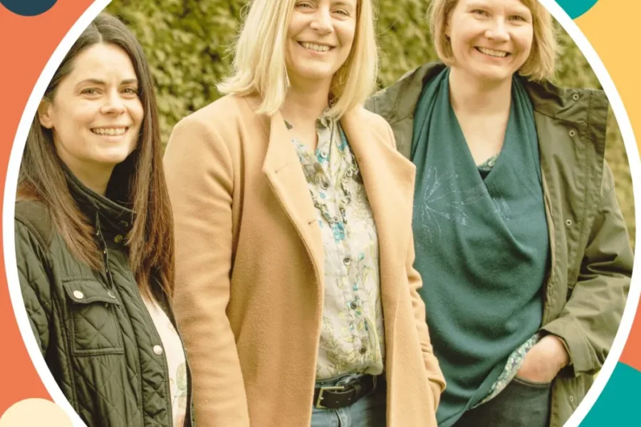 a circle with a picture of 3 ladies from the Fresh Clarity team outdoors smiling to the camera.
